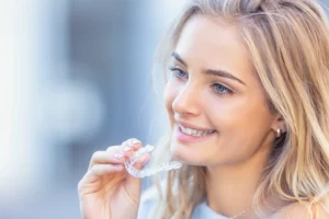 SUBTLY CHANGE INTO STRAIGHT TEETH WITH INVISALIGN® Clear Aligners